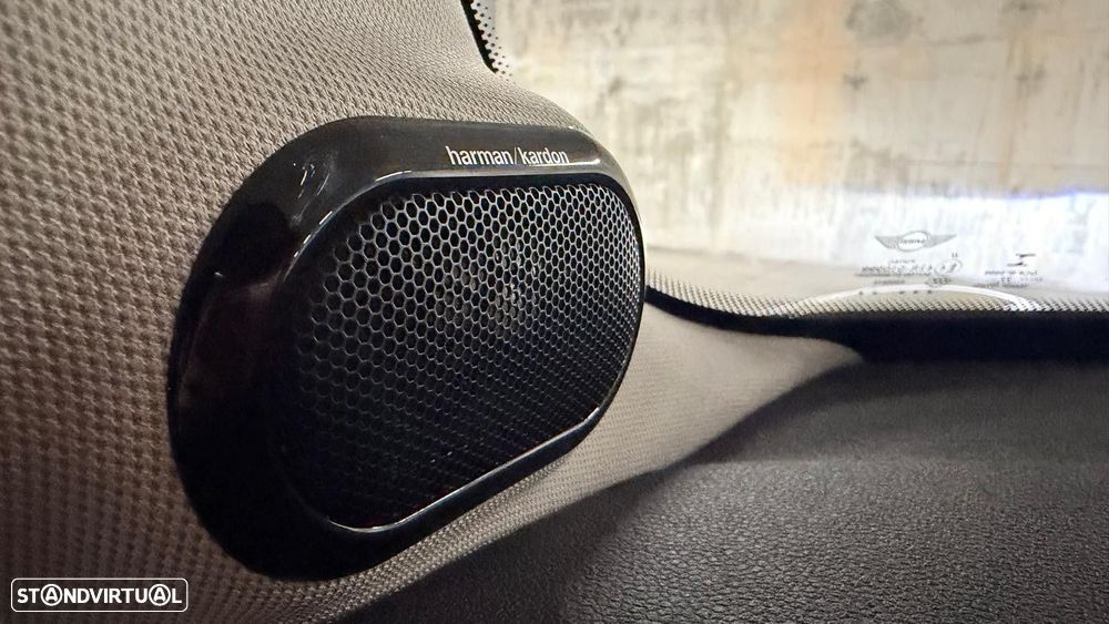 MINI 3 Portas Cooper SE Yours - 24