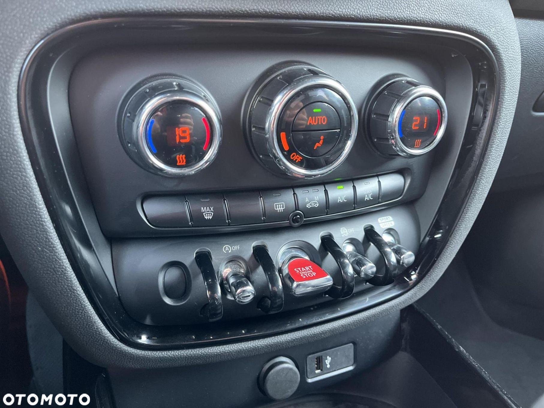 MINI Clubman - 21