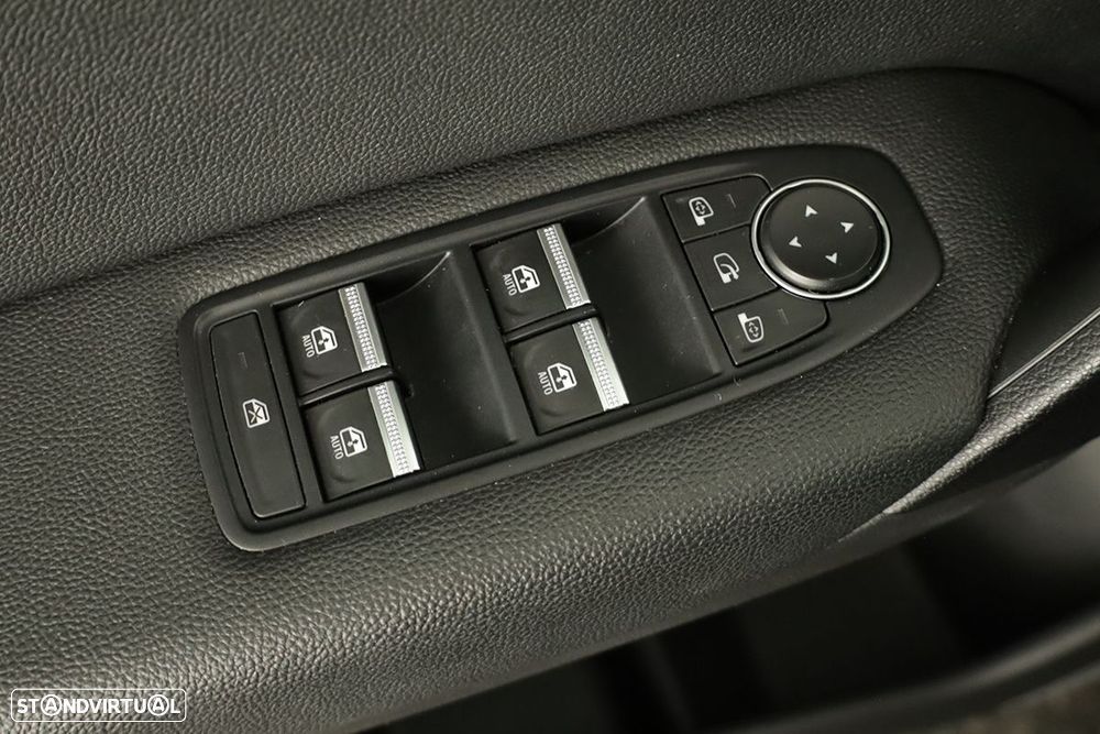 Renault Captur 1.0 TCe Techno Bi-Fuel - 22