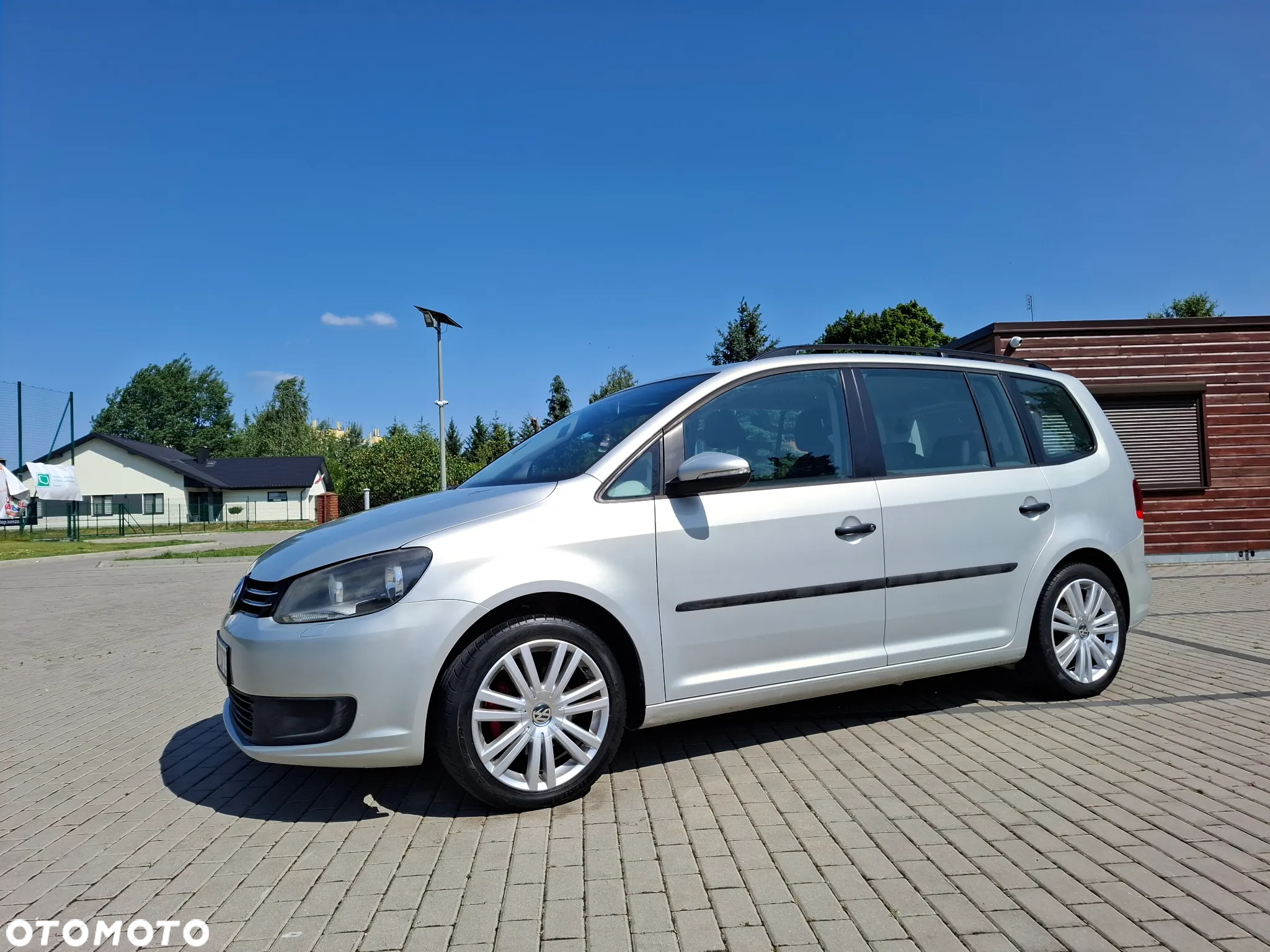 Volkswagen Touran - 6