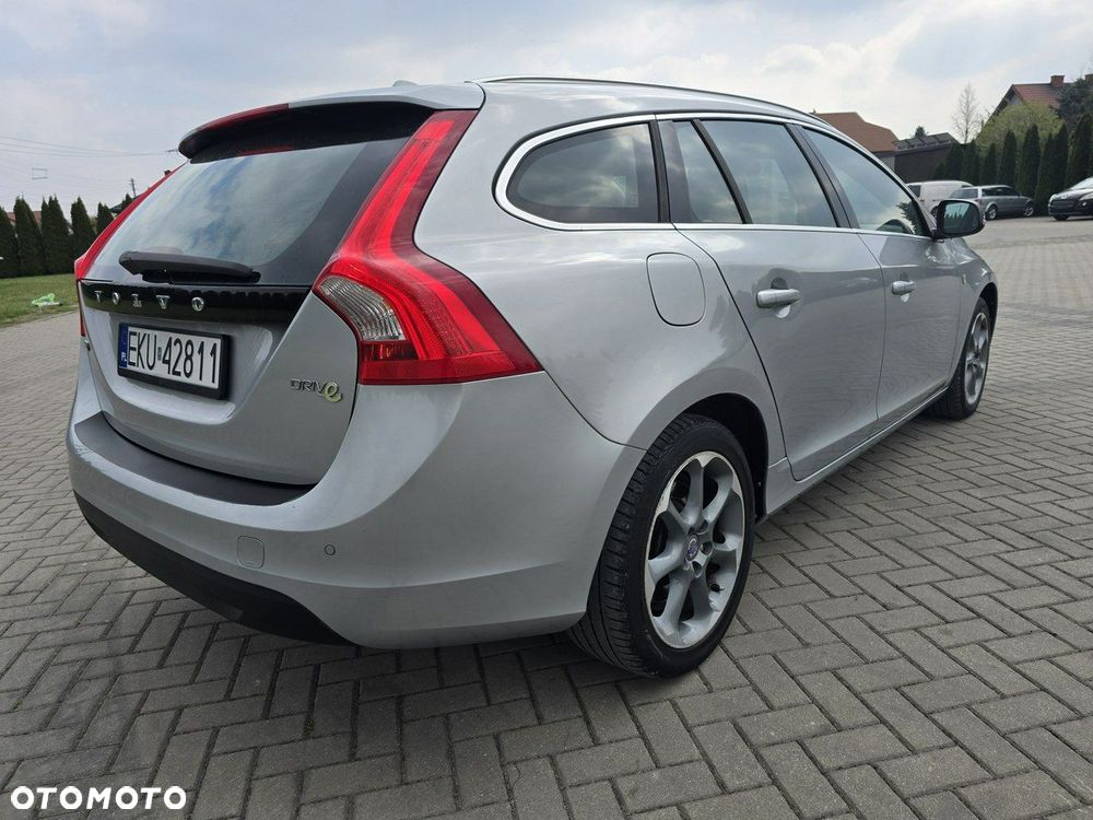 Volvo V60 - 10