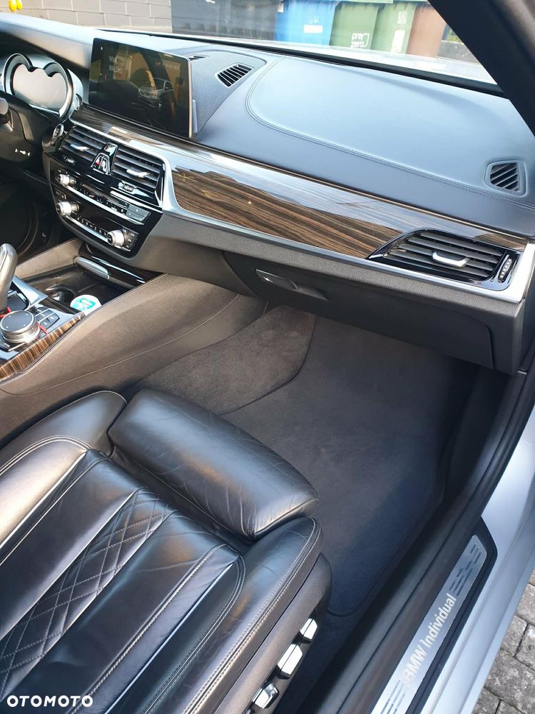 BMW Seria 5 520d - 12