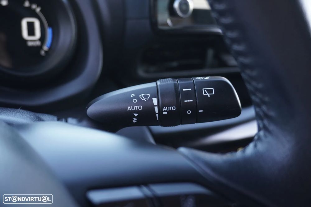 Toyota Yaris Cross 1.5 HDF Comfort Plus - 15