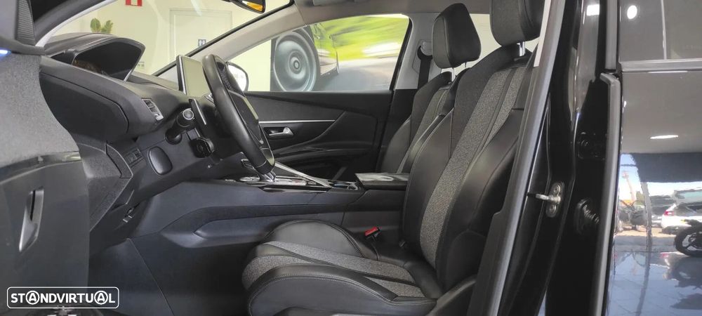 Peugeot 3008 1.6 BlueHDi GT Line EAT6 - 18