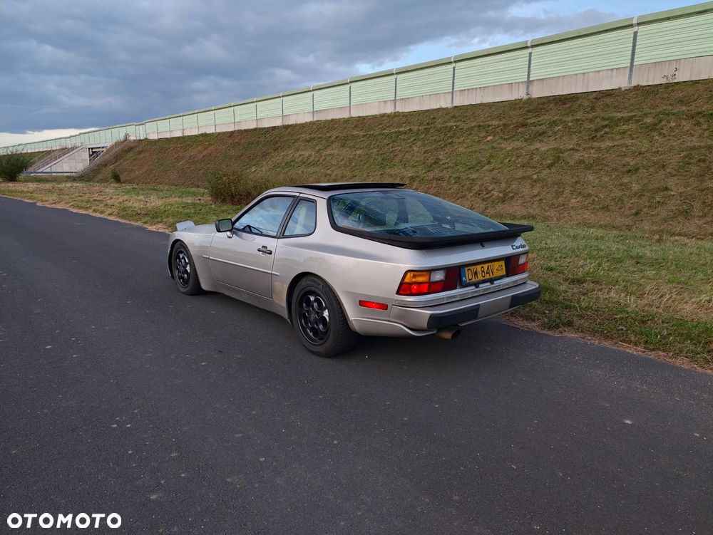 Porsche 944 2.5 Turbo - 3