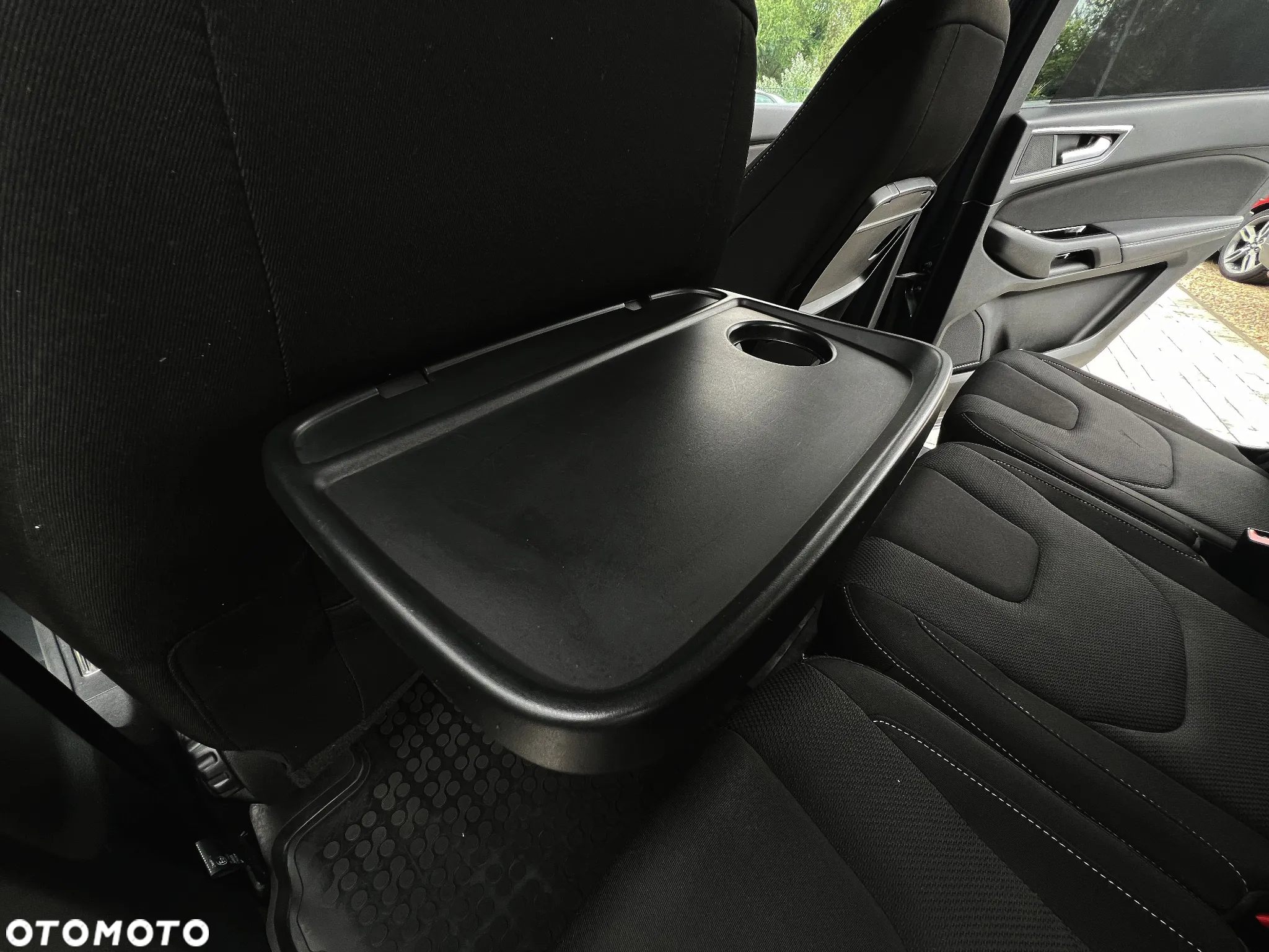 Ford S-Max 2.0 TDCi Titanium PowerShift - 24