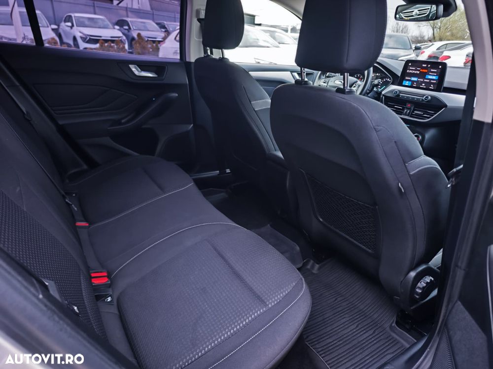 Ford Focus 1.0 EcoBoost Hybrid ACTIVE DESIGN - 16