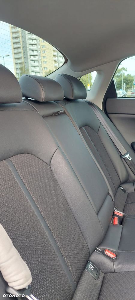Kia Optima 1.6 T-GDI L DCT - 8