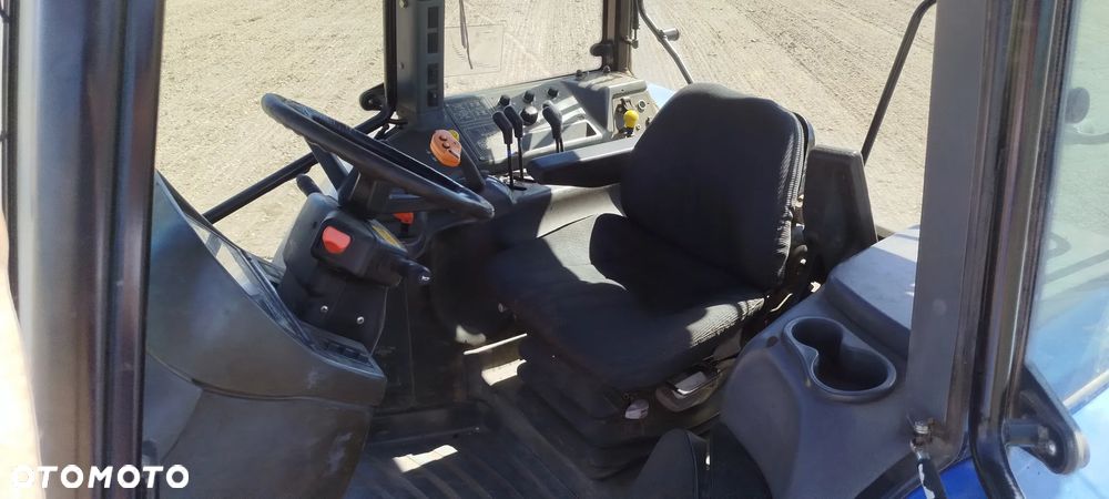 New Holland TM 140 - 6