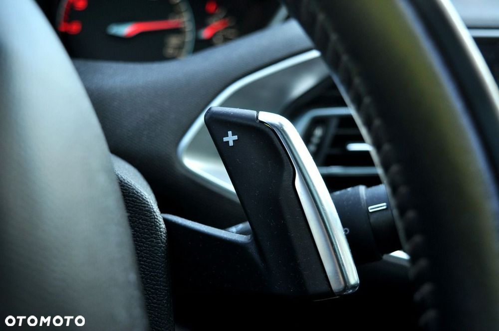 Peugeot 308 - 22