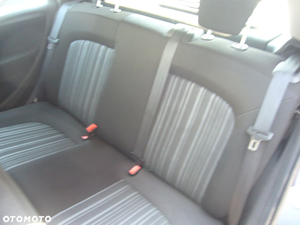 Fiat Punto 1.4 Young - 14
