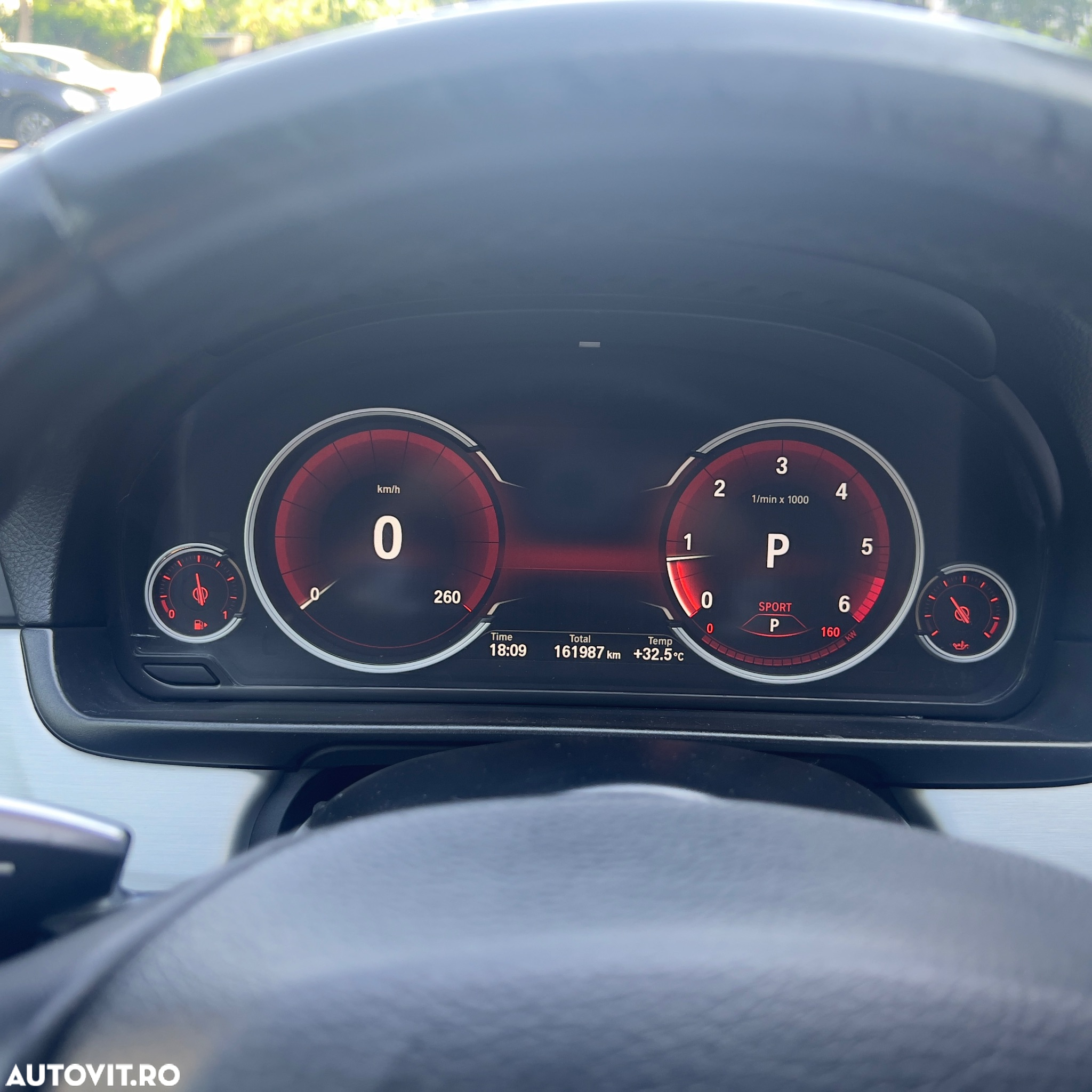 BMW Seria 5 525d xDrive AT - 8