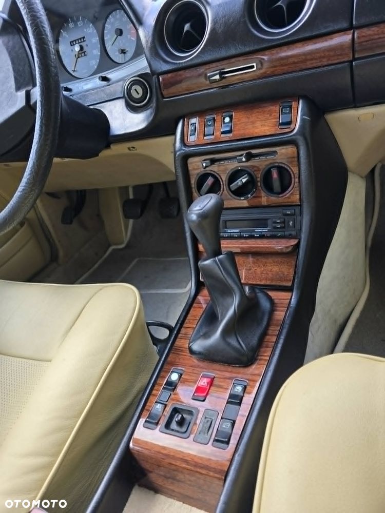 Mercedes-Benz W123 - 9