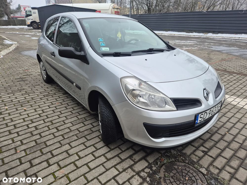 Renault Clio 1.2 16V Confort Dynamique - 5
