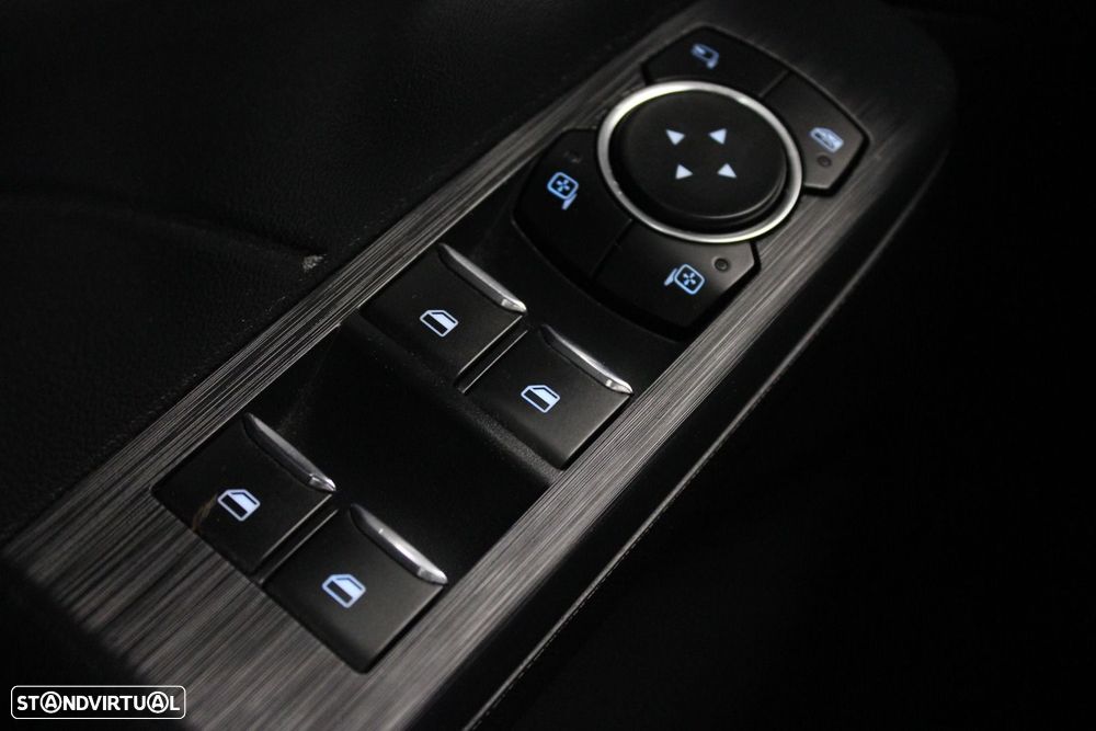 Ford Kuga 1.5 TDCi EcoBlue ST-Line - 29