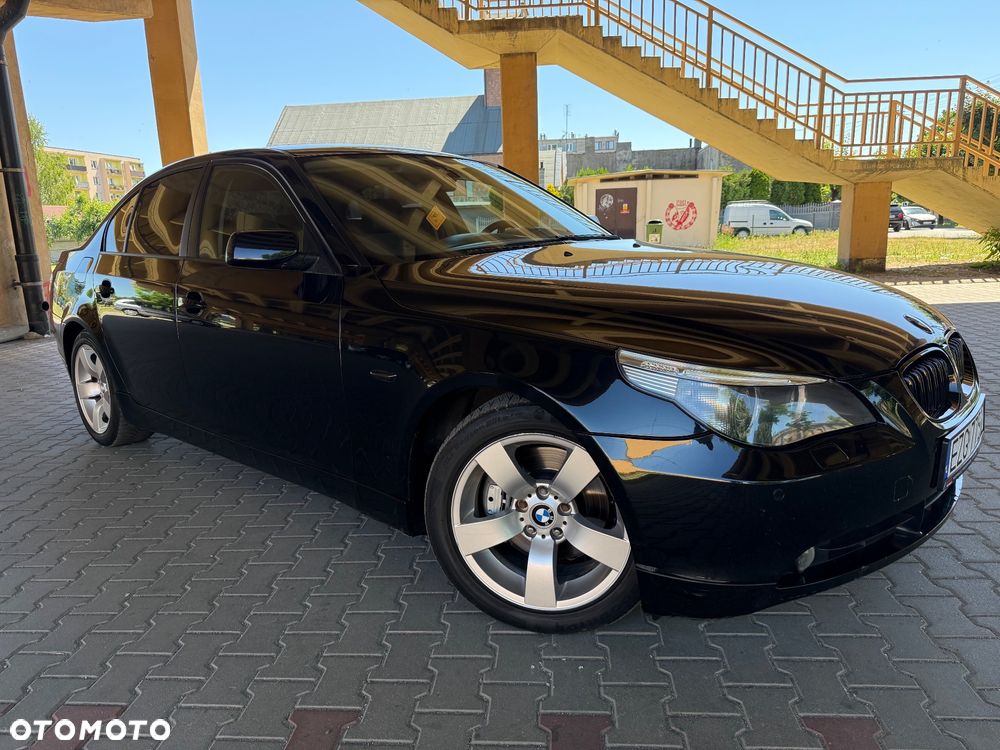 BMW Seria 5 530i - 4