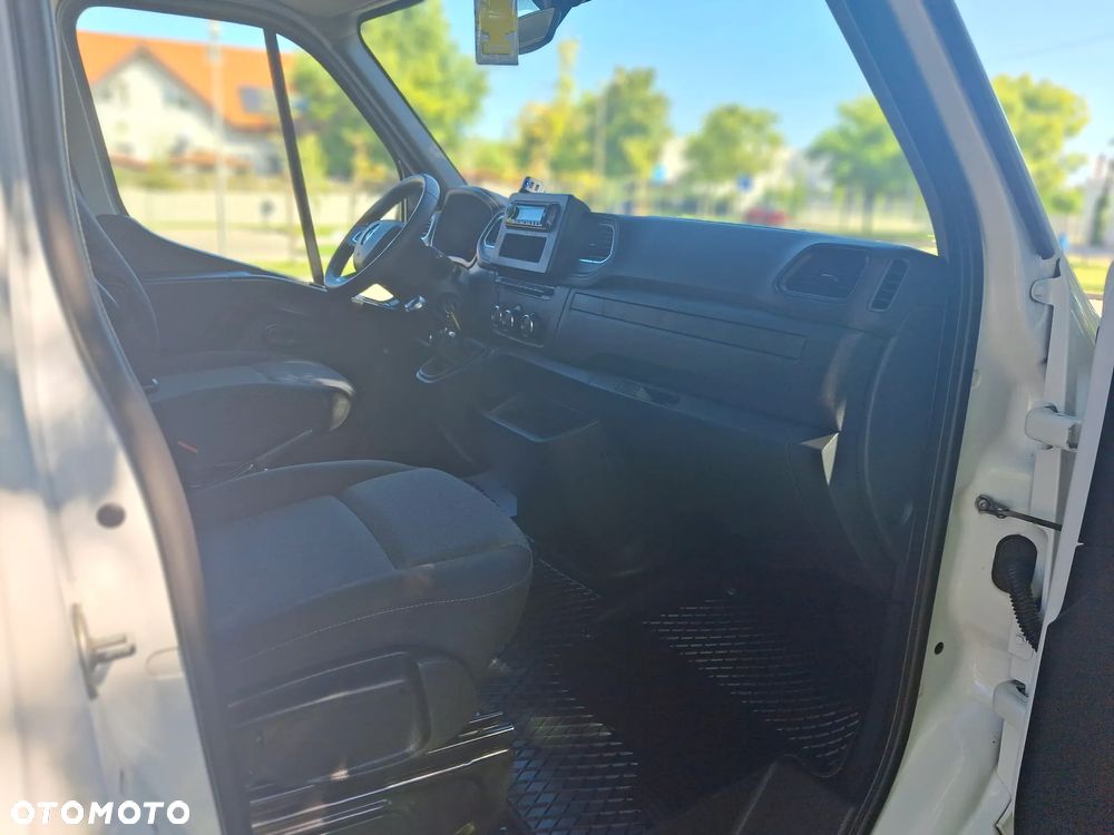 Renault Master - 16