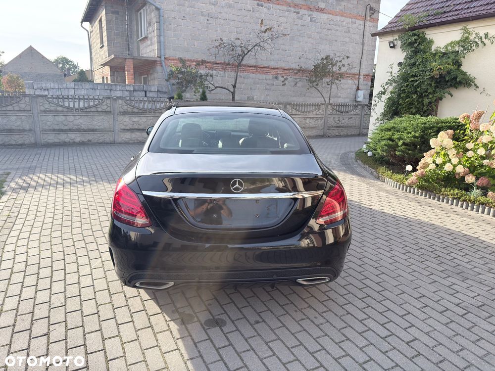 Mercedes-Benz Klasa C 220 (BlueTEC) d 7G-TRONIC AMG Line - 4