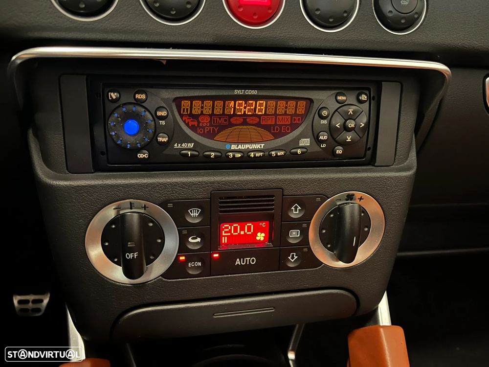 Audi TT Coupé 1.8 T quattro - 10