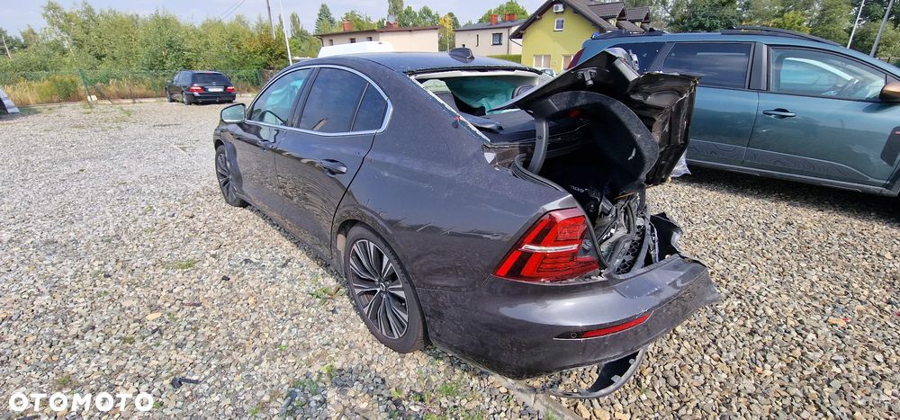 Volvo S60 B4 B Ultimate Dark - 6