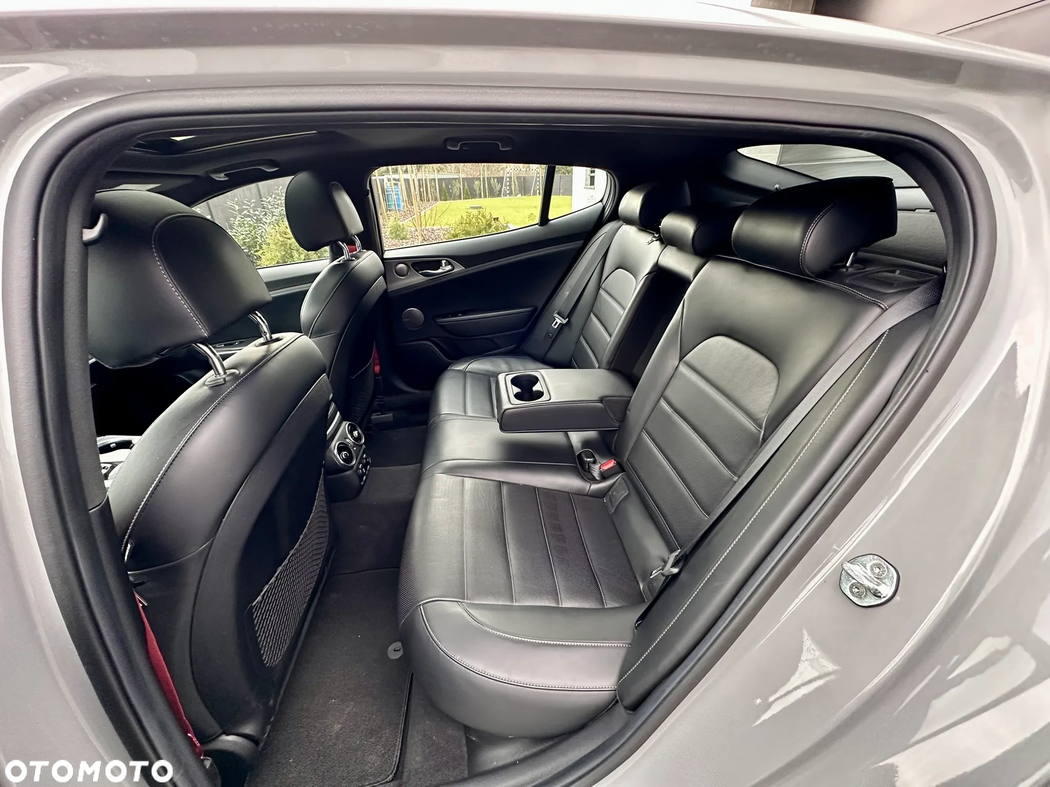 Kia Stinger 3.3 T-GDI V6 GT AWD - 17