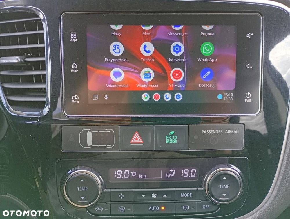Mitsubishi Outlander - 29