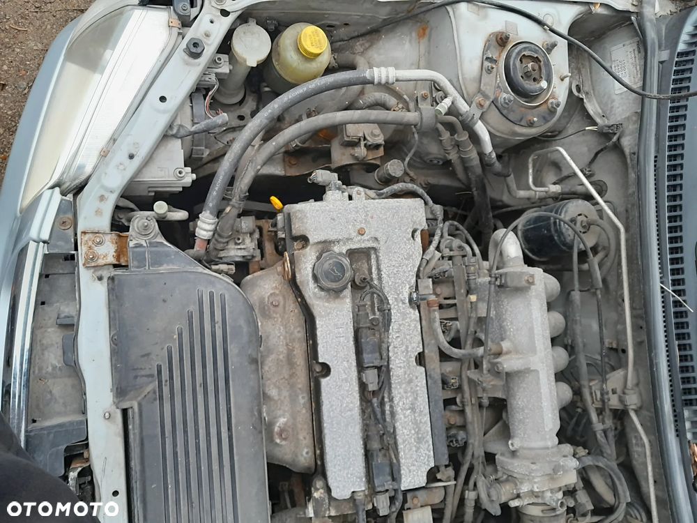 Mazda 323 323f bj 98-03  1.5 1.6 16V Silnik ZL ZM  Igła 147 tyś - 2