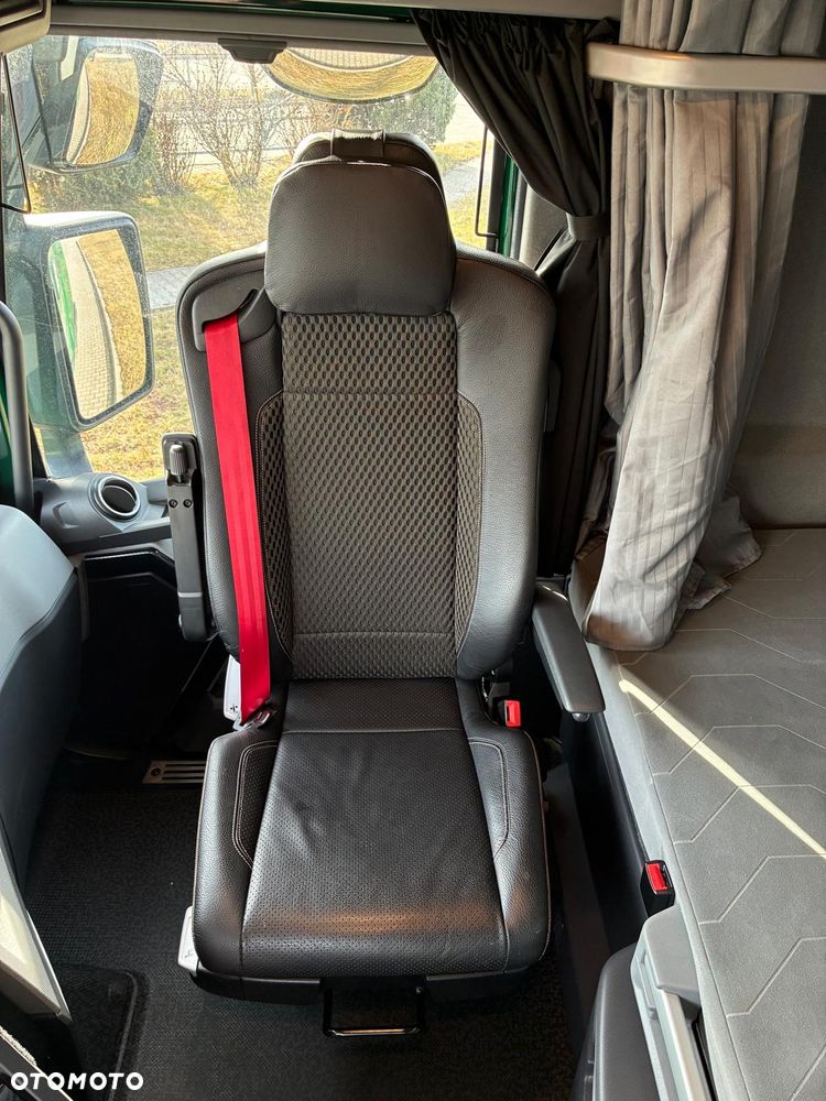 Renault T480 HIGH SLEPER CAB - 16