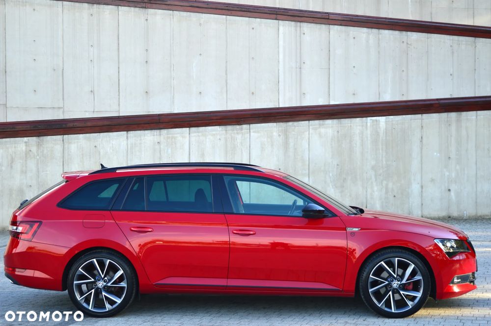 Skoda Superb 2.0 TDI 4x4 Sportline DSG - 8
