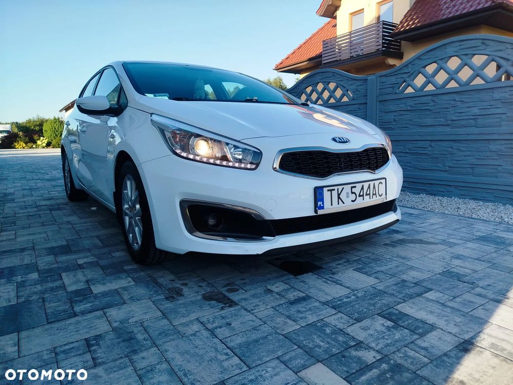 Kia Ceed 1.4 CRDi L - 3