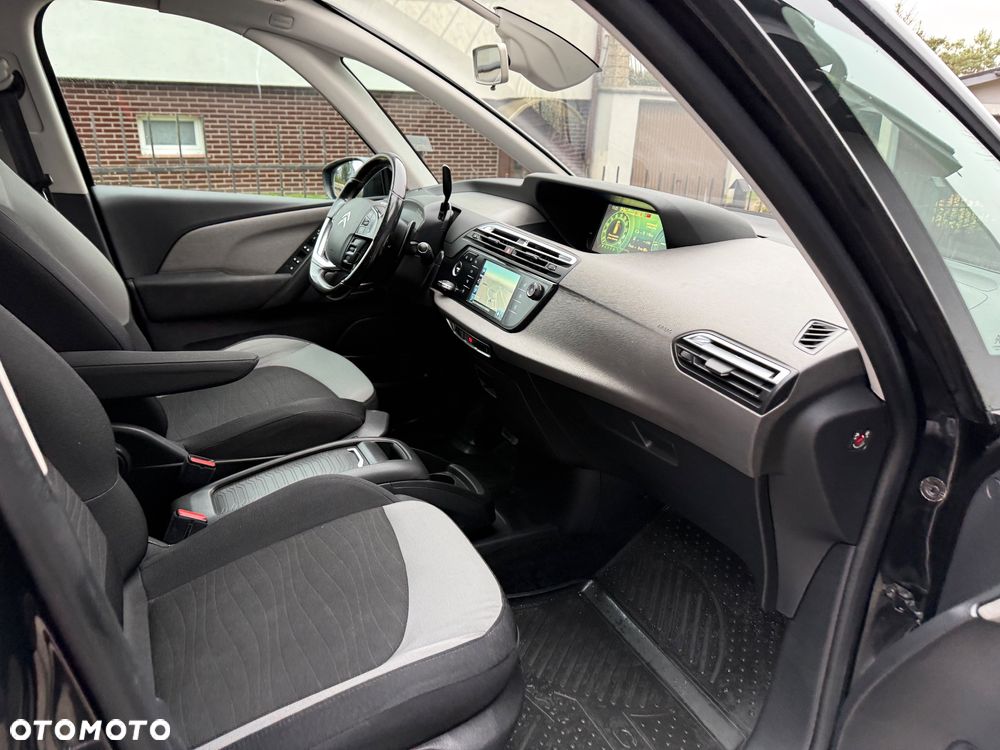 Citroën C4 Grand Picasso BlueHDi 150 EAT6 Intensive - 18