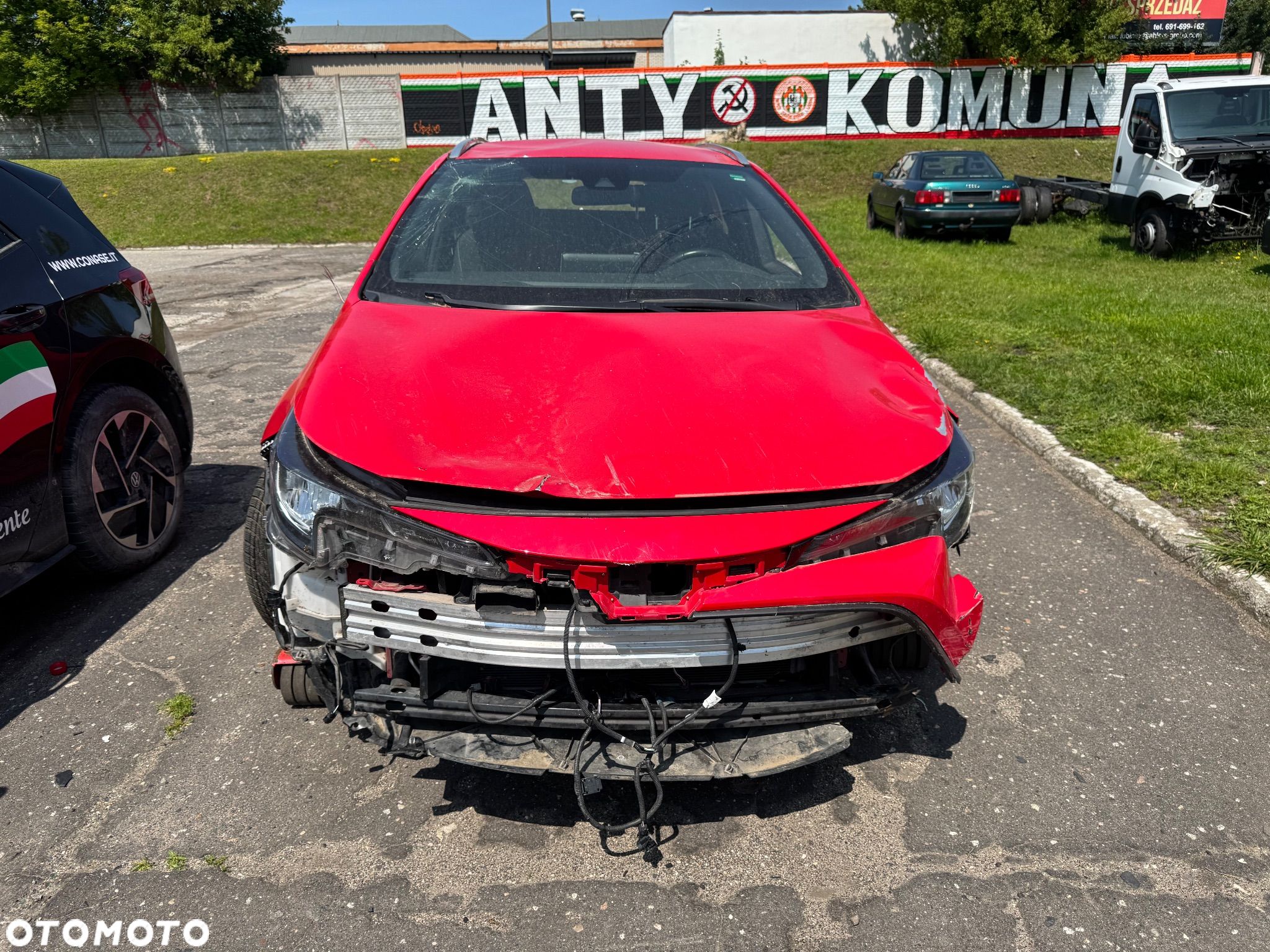 Toyota Corolla 1.8 Hybrid - 1