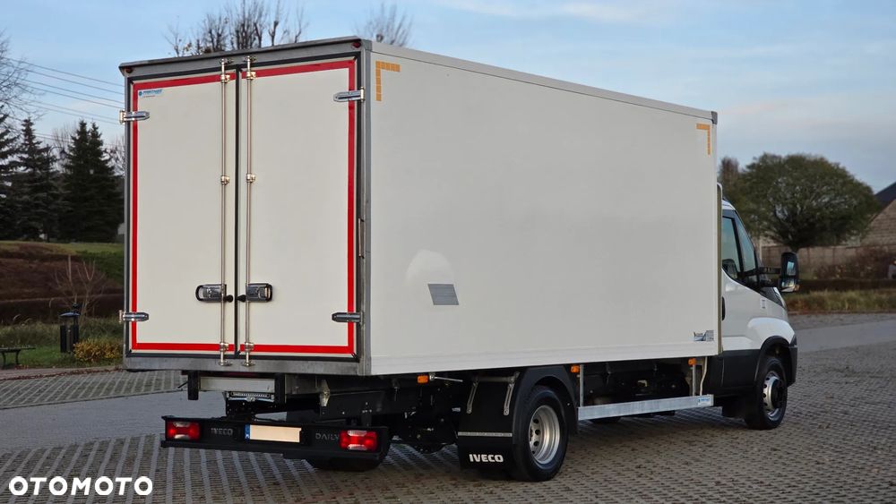 Iveco IVECO DAILY 70C18 3.0 180KM DMC 7000 ❗❗HWASUNG THERMO / MROŹNIA -32 / GRZANIE +25 / ZABUDOWA PARTNER 10 EP / RADAR  / SERWIS ASO / ŁADOWNOŚĆ 3600KG❗ - 19