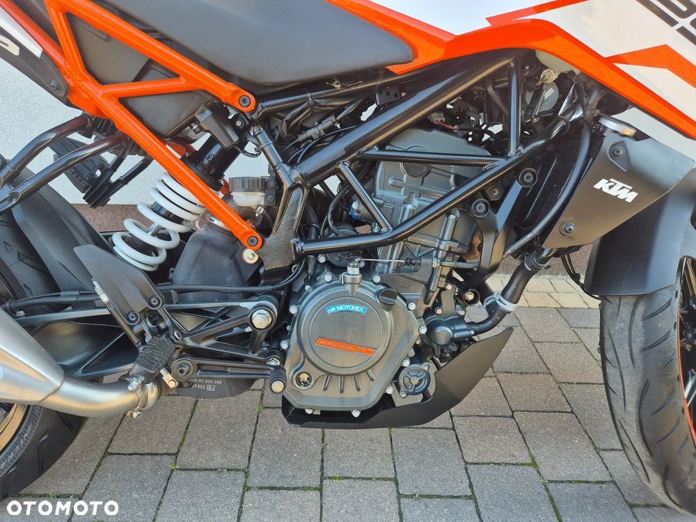 KTM Duke - 4
