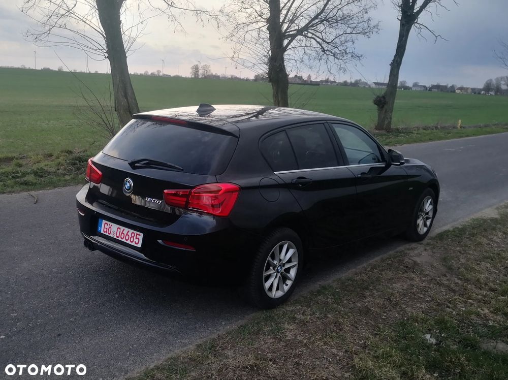 BMW Seria 1 120d Sport-Aut Sport Line - 13