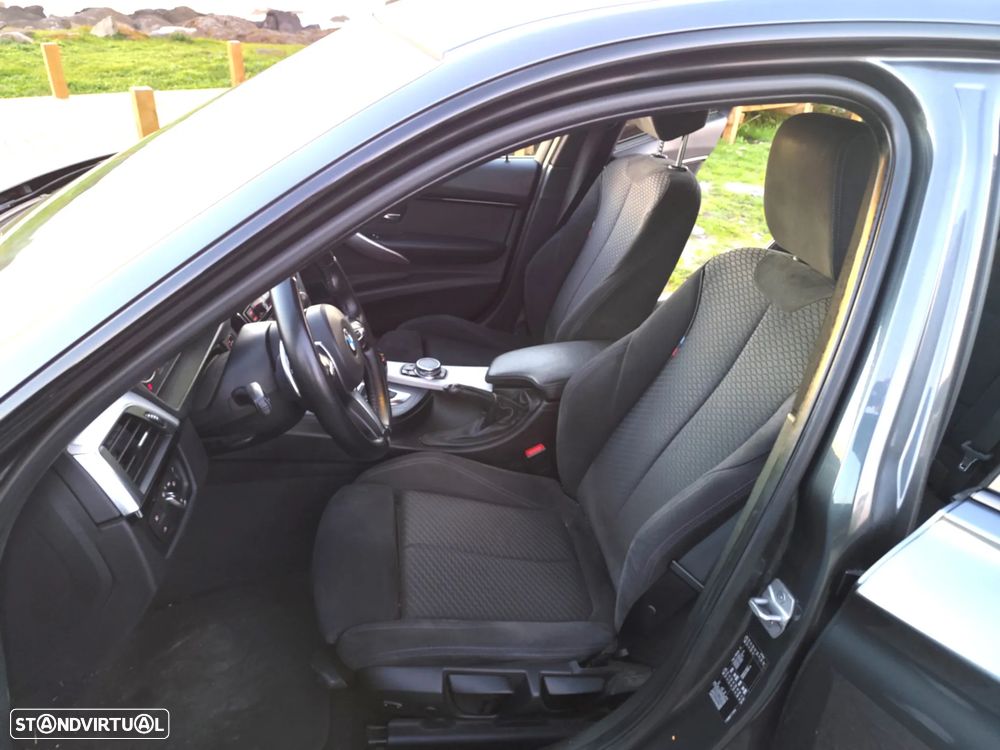 BMW 320 d Touring Pack M Auto - 12