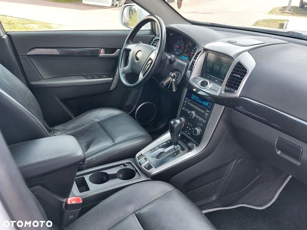 Chevrolet Captiva - 13
