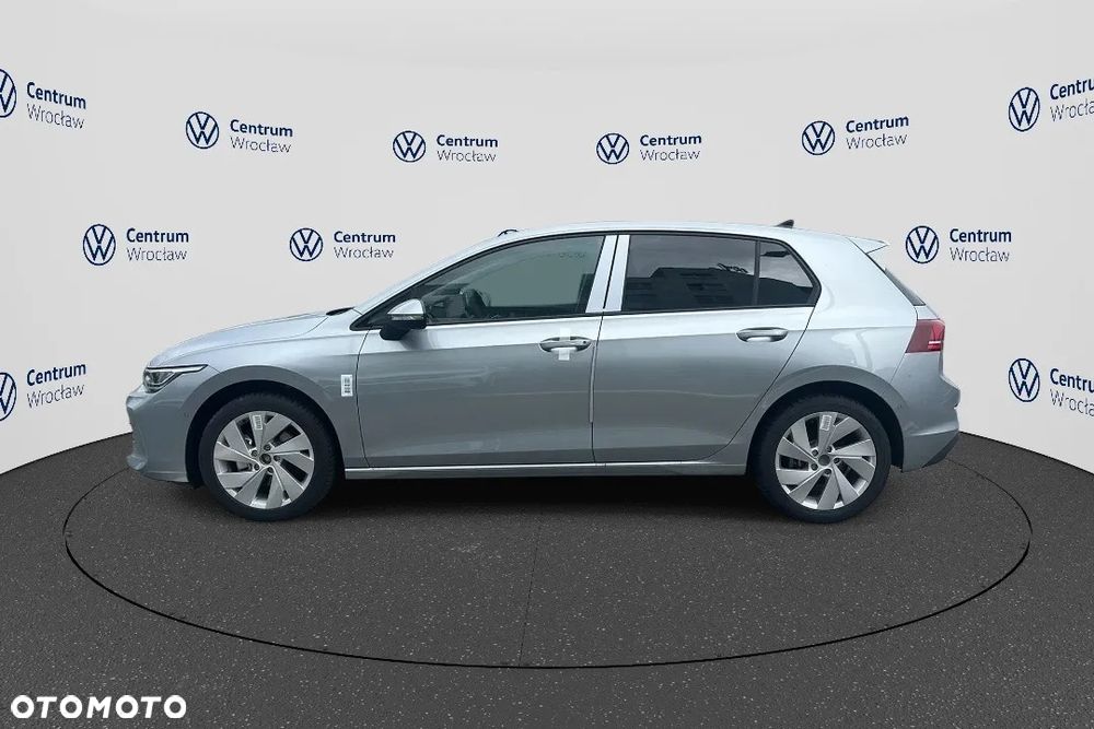 Volkswagen Golf - 8