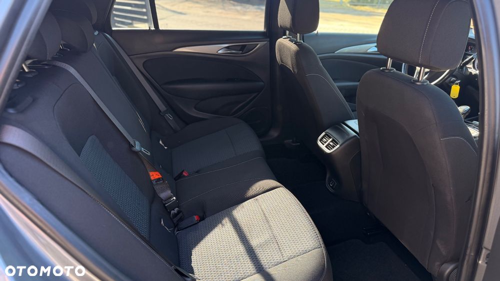 Opel Insignia 2.0 CDTI Business Edition S&S - 22