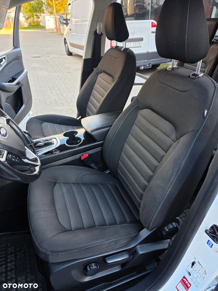 Ford Galaxy 2.0 TDCi Titanium PowerShift - 24