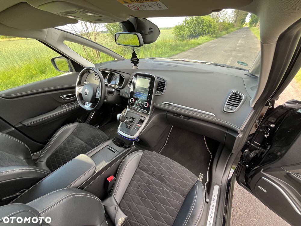 Renault Scenic - 17
