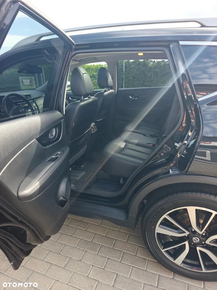 Nissan X-Trail 1.6 DIG-T Tekna 2WD 7os - 19
