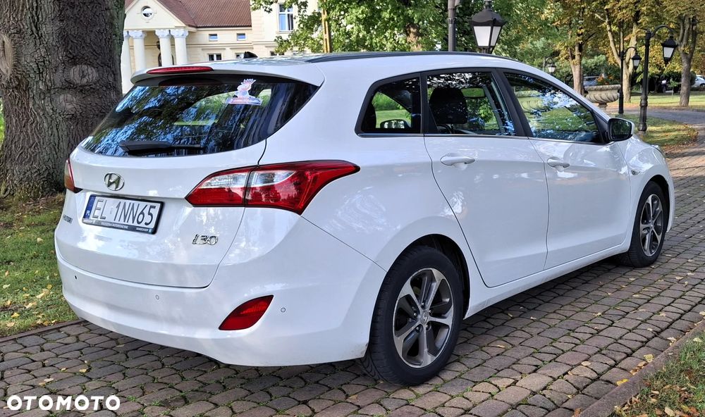 Hyundai i30 1.4 Trend - 5