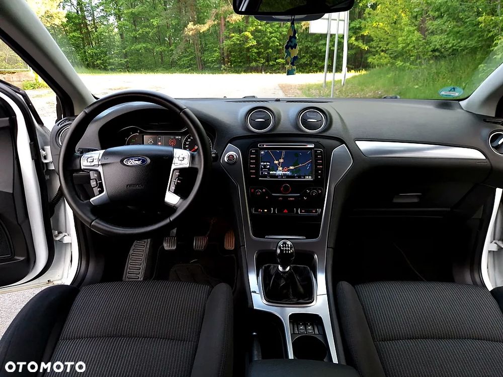 Ford Mondeo 2.0 TDCi Titanium - 25