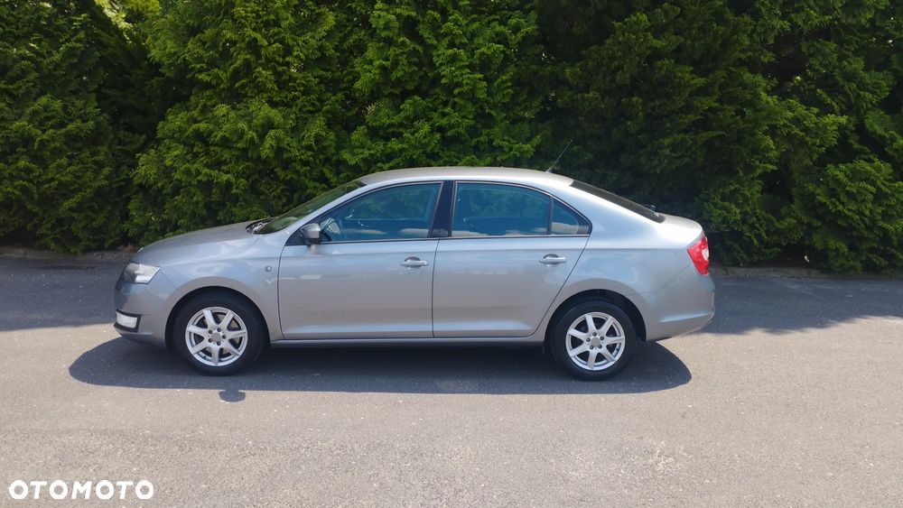 Skoda RAPID 1.2 TSI Ambition - 10