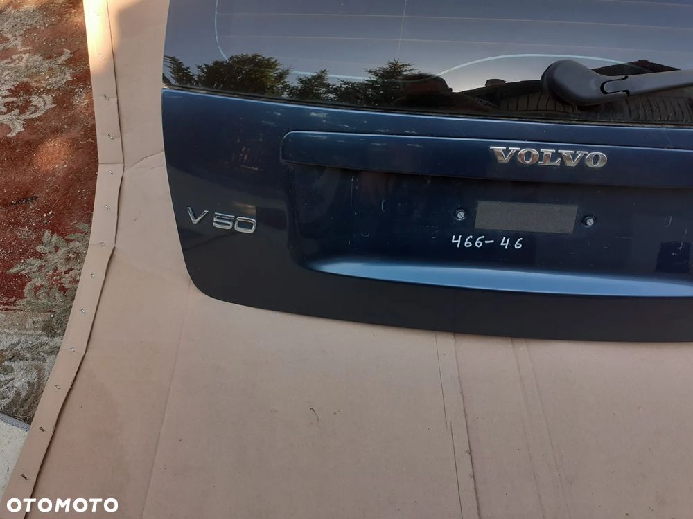 Klapa bagażnika tył Volvo V50 - 2