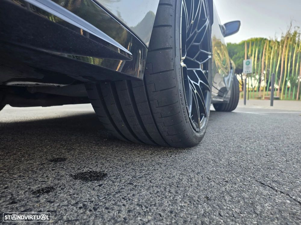 BMW M3 Competition M xDrive - 14