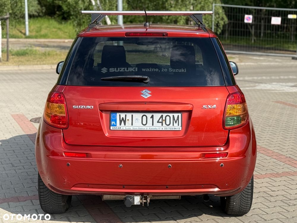 Suzuki SX4 1.6 GS / Premium - 10