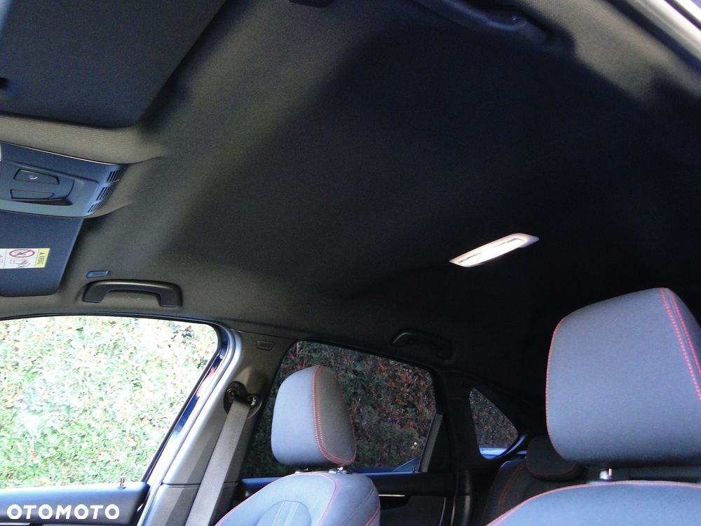 BMW Seria 2 220i Sport Line - 14