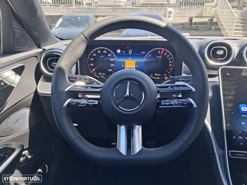 Mercedes-Benz C 300 e AMG Line - 21